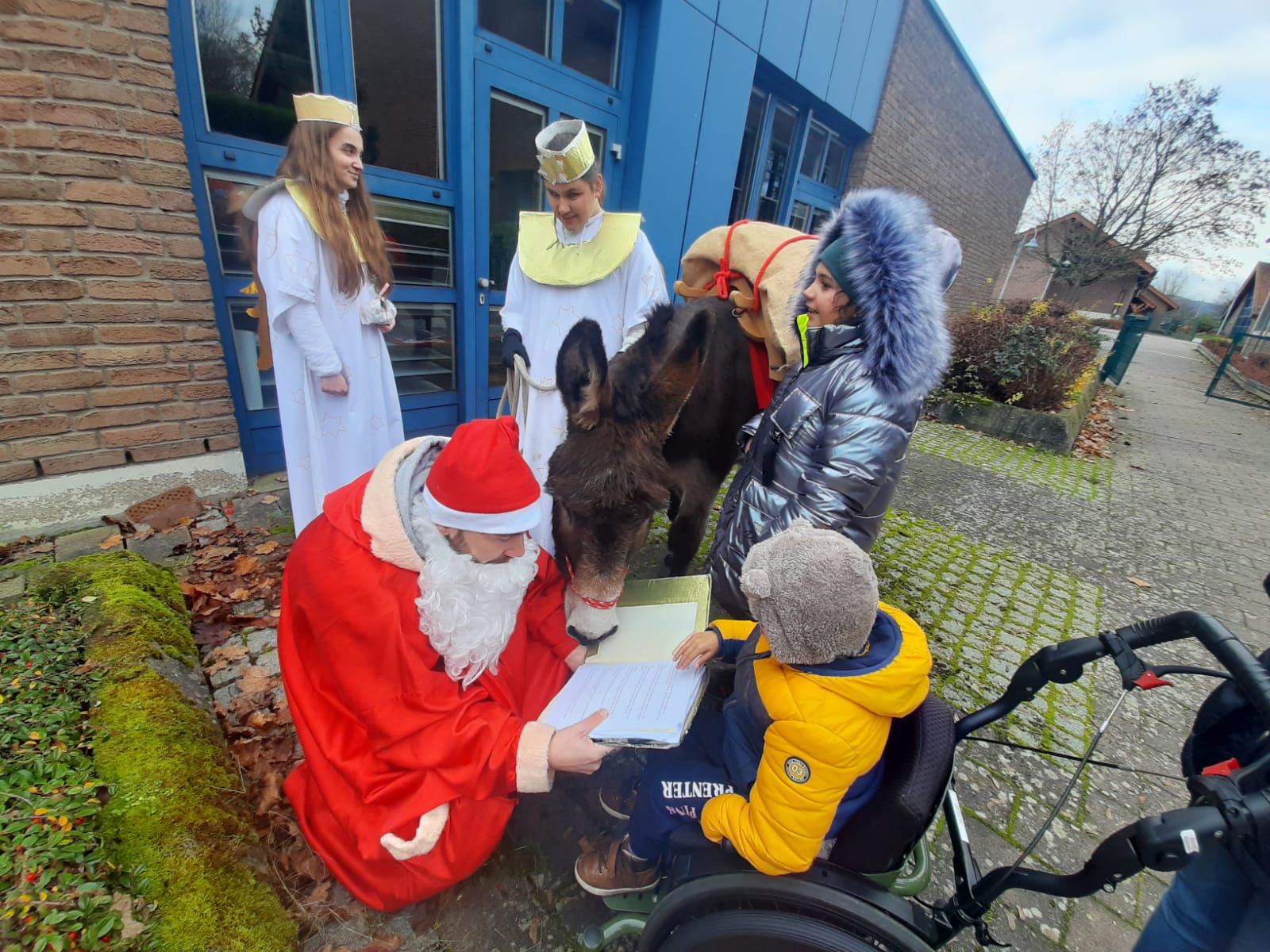 Nikolaus 2