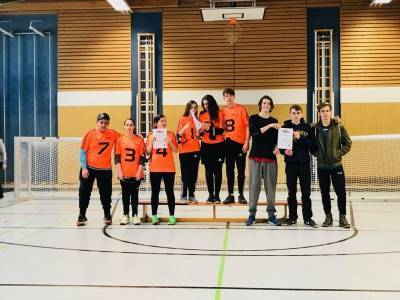 Inklusionsturnier an der JPSS: Regelschulen versuchen sich im Goalball und schlagen sich gut - Gastgeber gewinnt - N&auml;chste Auflage f&uuml;r 2019 bereits in Planung